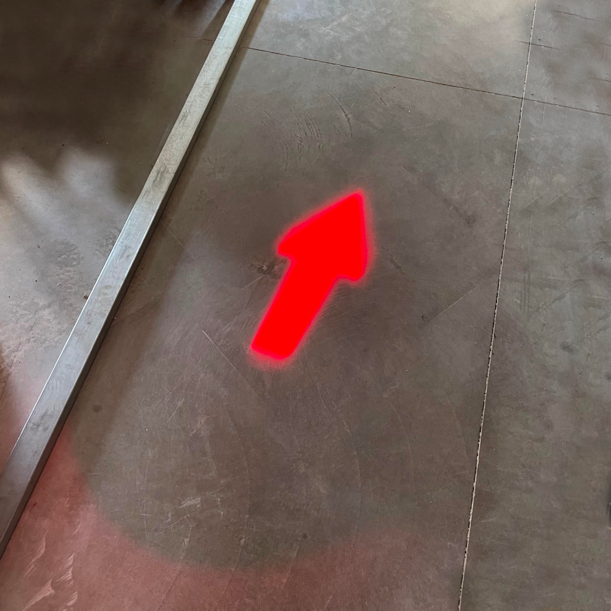 Feu pour chariot flèche